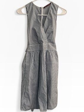 Comptoir Des Cotonniers Black-and-White Striped Sleeveless Midi Dress